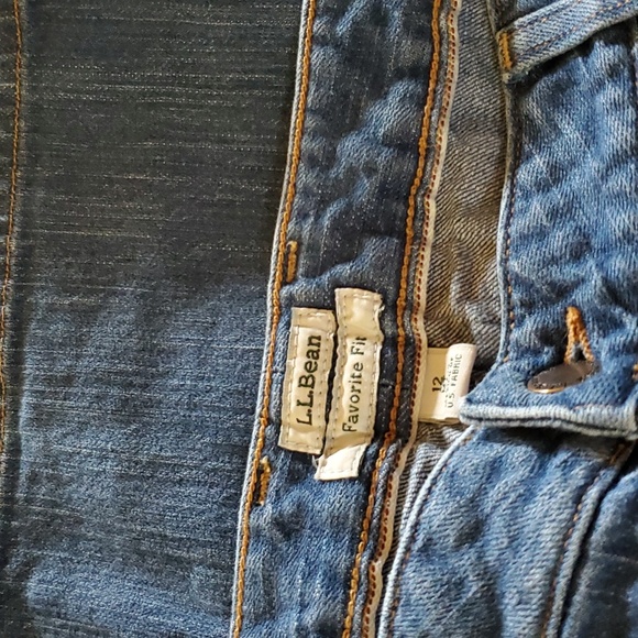 L.L.Bean,favorite fit, denim jeans, size 12 - Picture 2 of 3